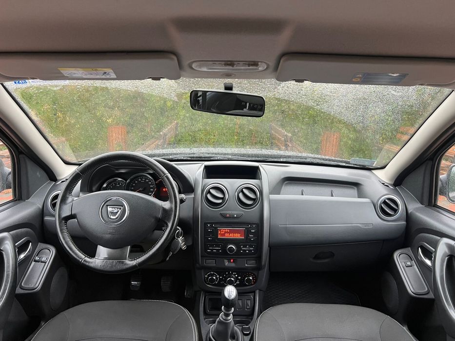 Dacia Duster prestigi 1.5 110 cp manual, euro 6
