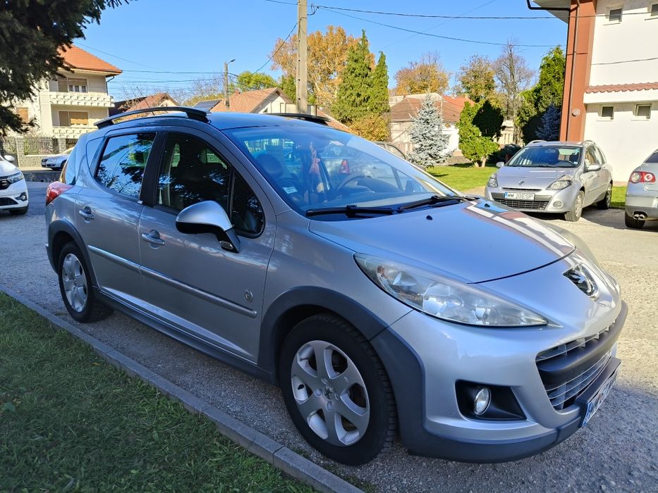 Peugeot 207 SW Cross Outdoor 1,6 DCI an 2011