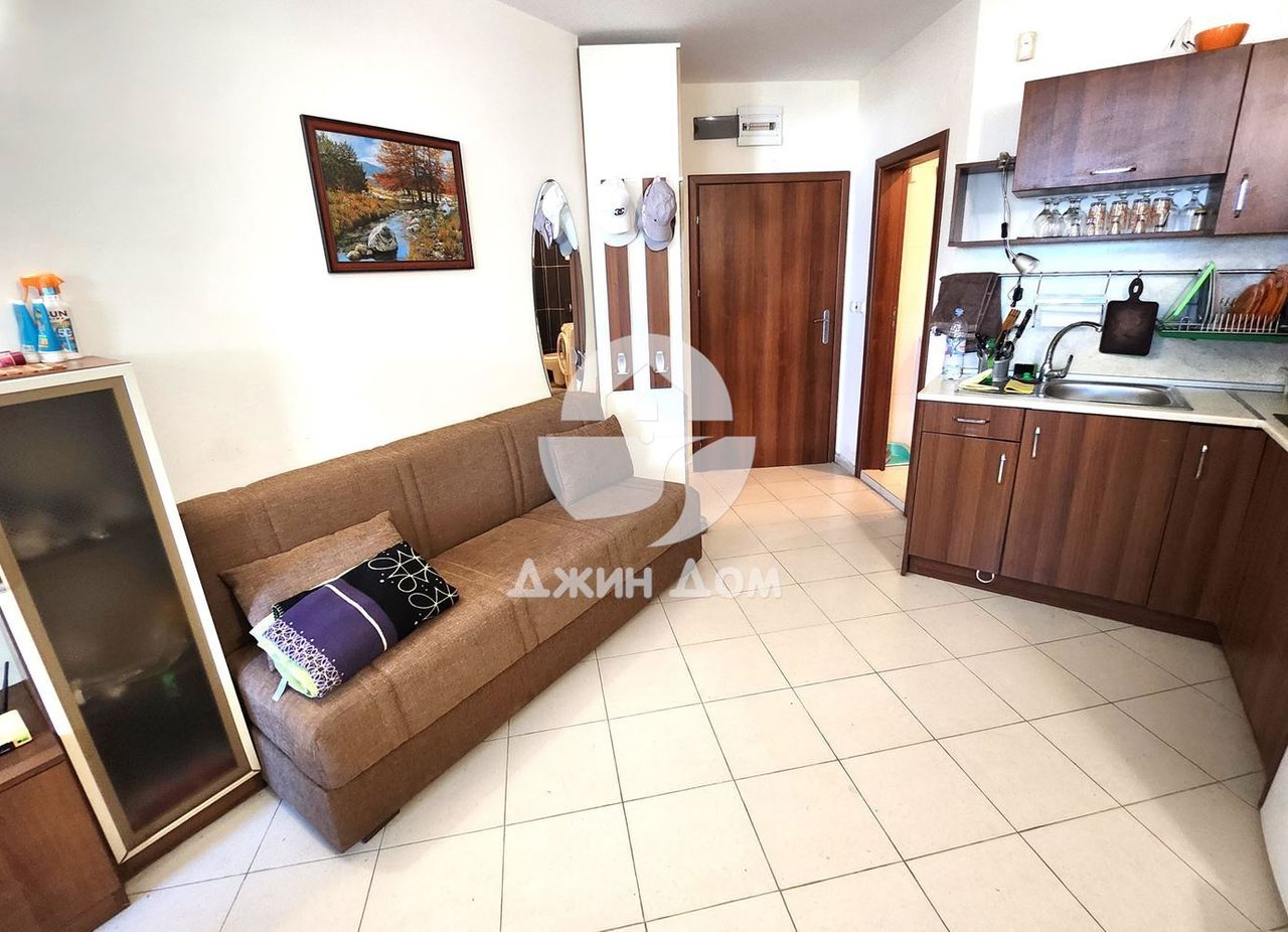 Продава се Едностаен апартамент в с. Лозенец, Област Бургас - 40 кв.м за 1648 €/кв.м - Снимка #2