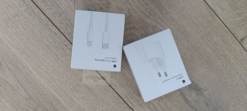 Зарядное устройство на iPhone