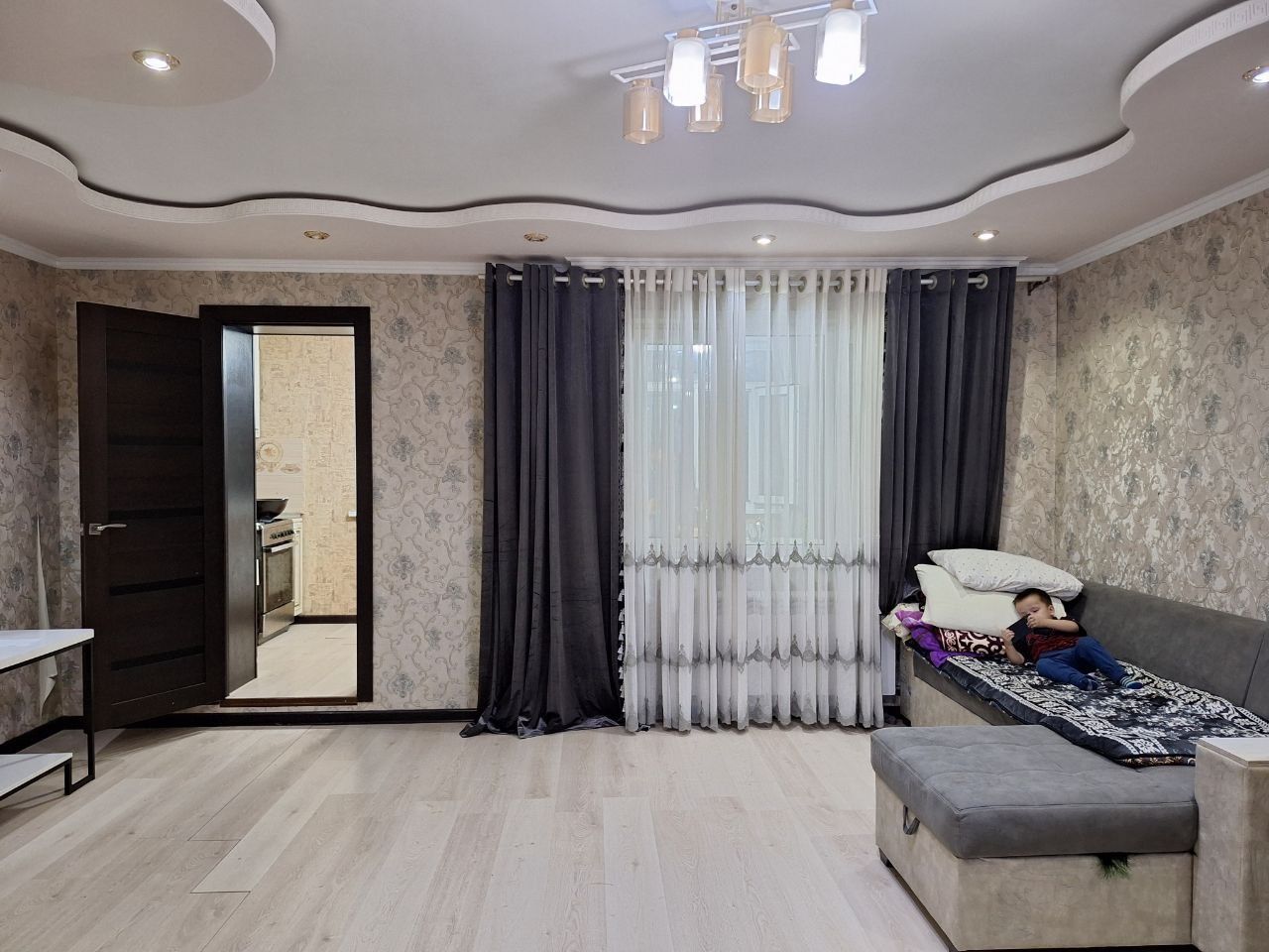Срочно Продается 3 ком квартира