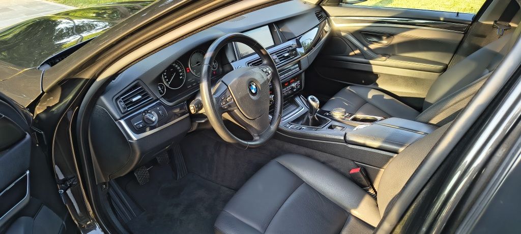 BMW Seria 5 F11 2.0d