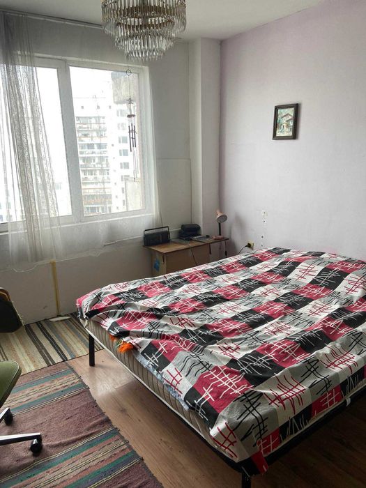 Продава се Тристаен апартамент в София, Гео Милев - 70 кв.м за 2643 €/кв.м - Снимка #1