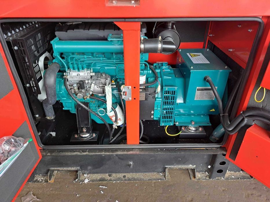 Generatoare noi (grupuri electrogene) 11KVA/60KVA