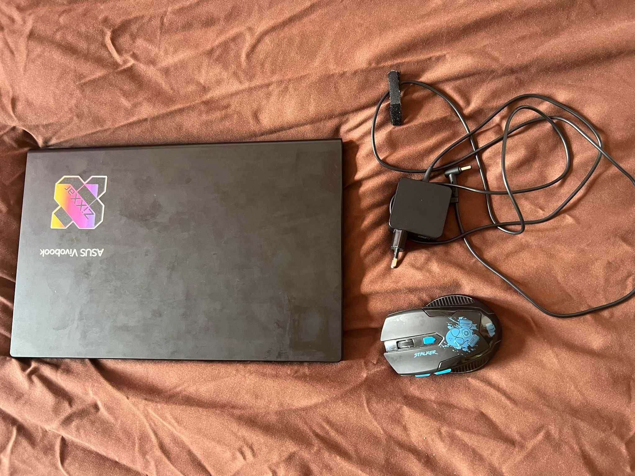 Laptop  ASUS VivoBook