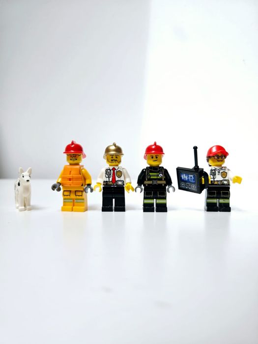 Lego City 60215 - Fire Station (2019)