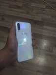 Samsung a50 4/64 ideal