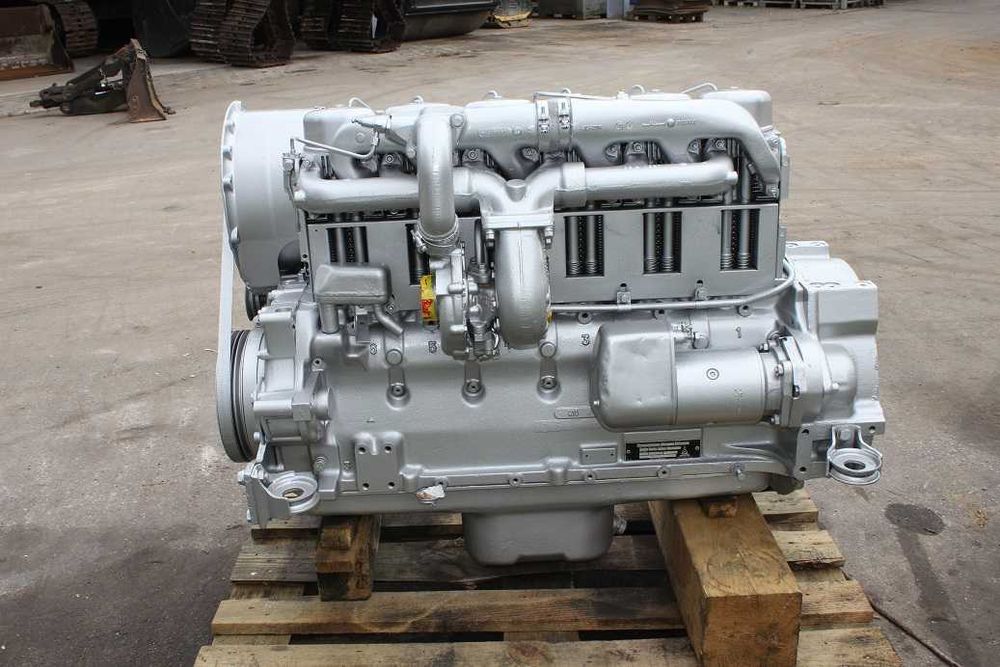 Motor Deutz BF6L913 complet reconditionat 6 pistoane, 106 kw, piese
