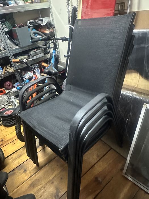 Градински столове