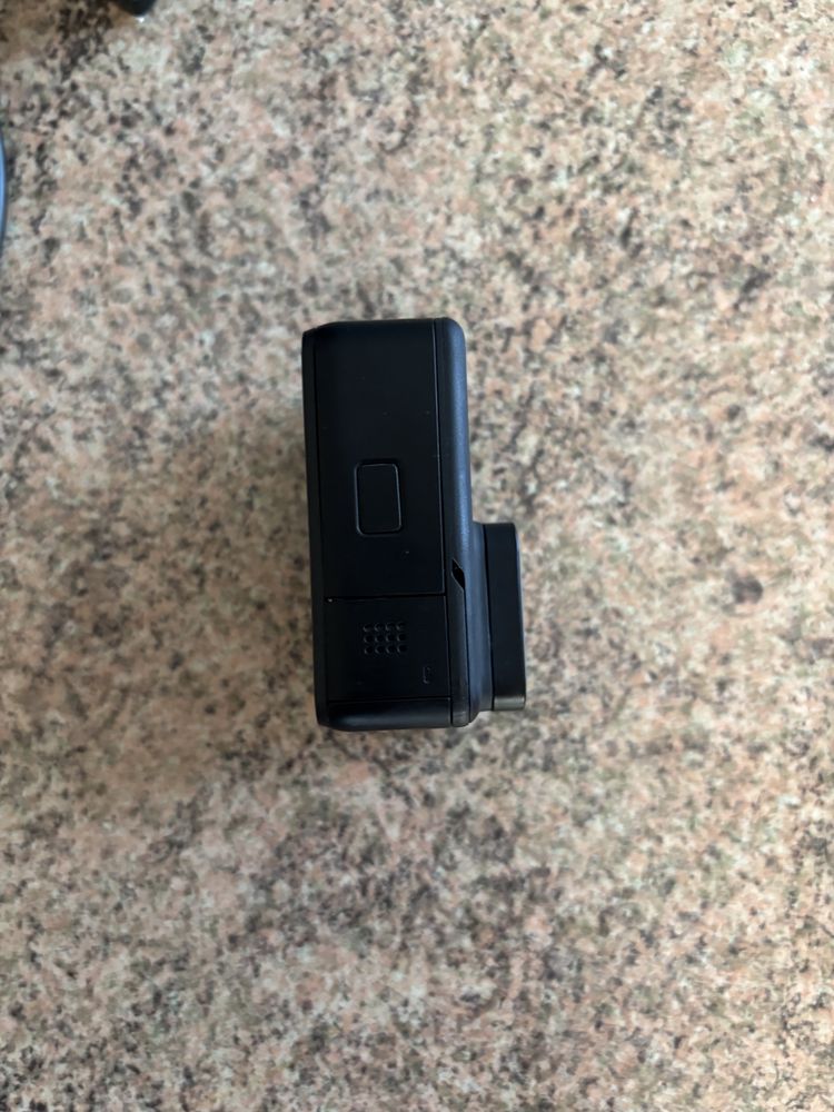GoPro HERO 7 BLACK Action Camera
