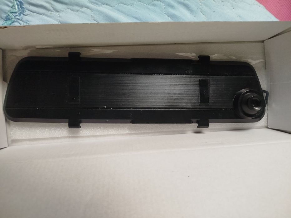 Продается видеорегистратор.