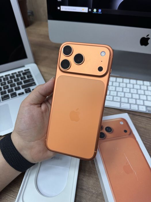 iPhone 17 Pro Max 256GB Orange ideal