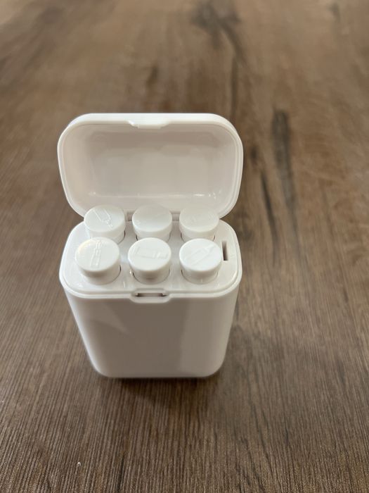 Комплект за почистване на AirPods /слушалки/