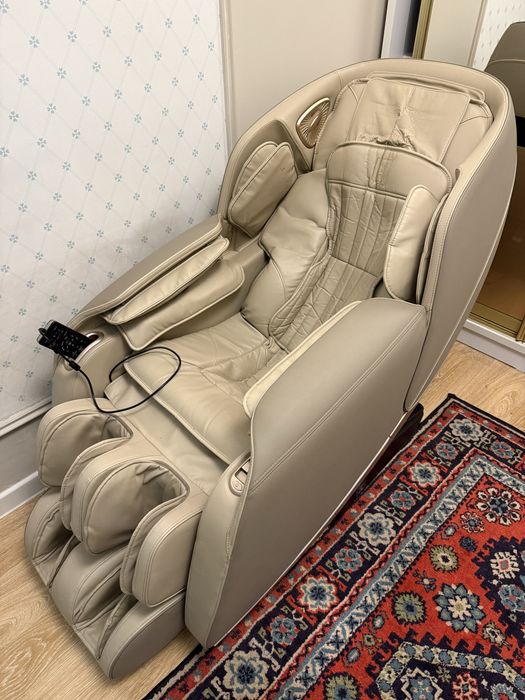 Массажное кресло