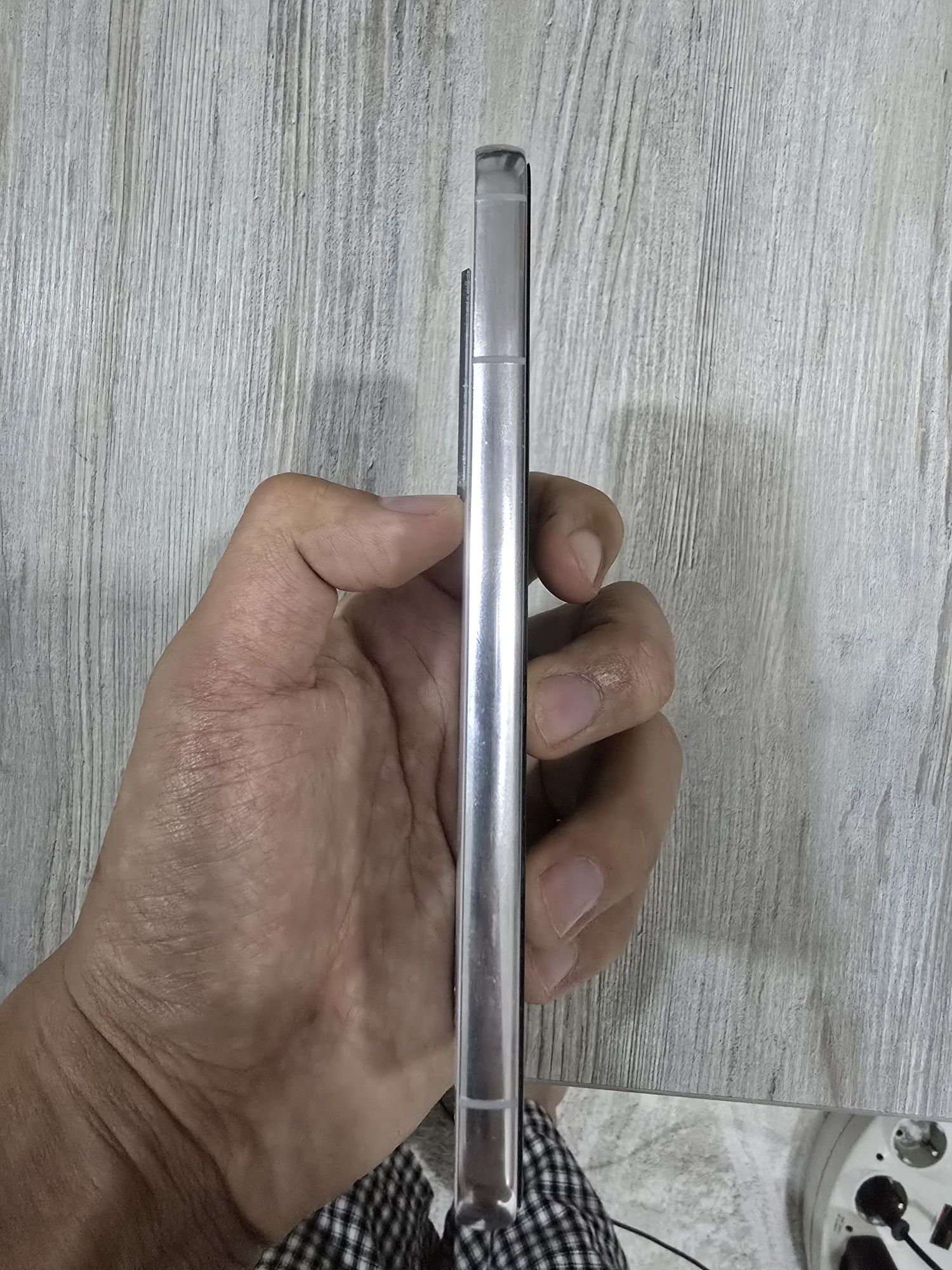 Продаю телефон Samsung Galaxy S22