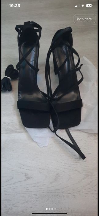 Sandale noi.