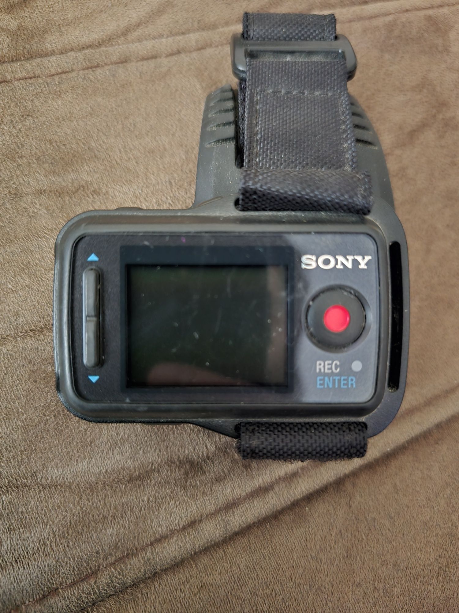 Sony HDR-AS200V action камера + батерии + аксесоари