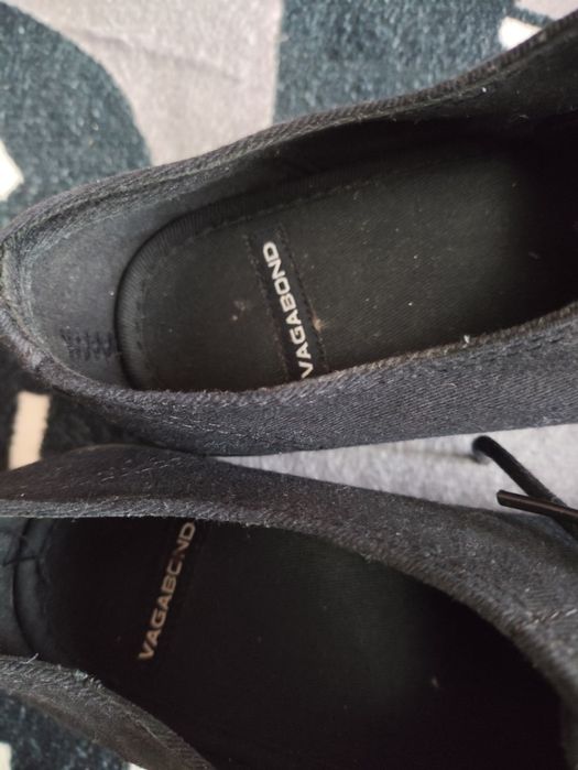 Дамски обувки на платформа