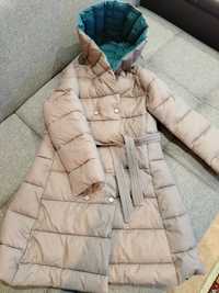 Продам теплую удлиненную куртку -пальто для девочки