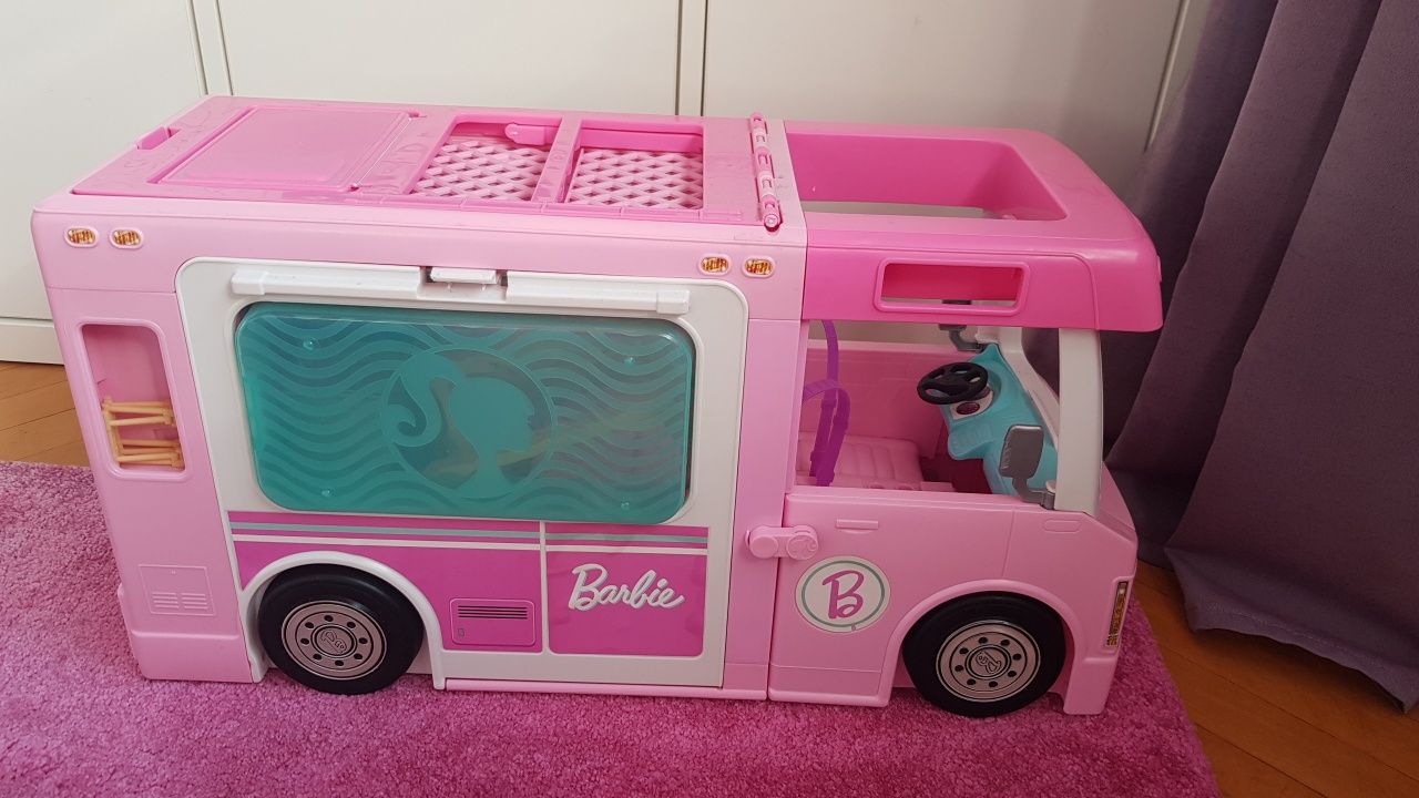 Masina camping Barbie
