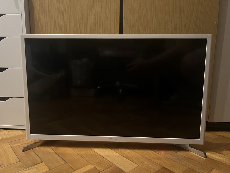 Televizor TV Samsung Smart UE32J4510AW