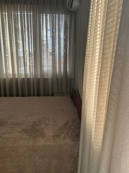 Готови ,ушити пердета от ламе със златни нишки