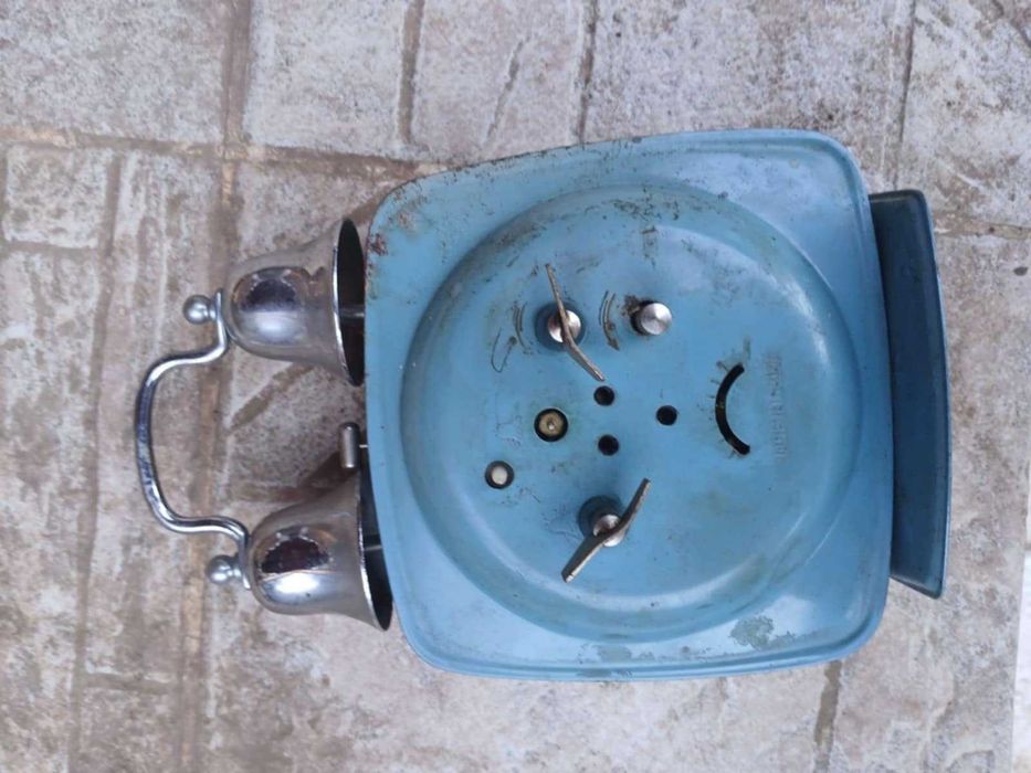 Стар китайски будилник