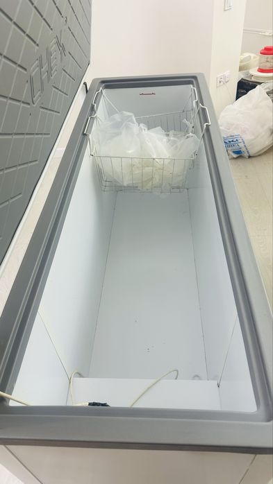 Холодильник ларь