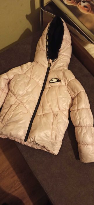 Оригинално зимно яке  за момиче Nike