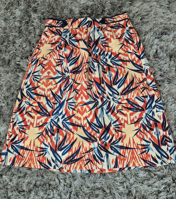 Fusta Zara, mărimea Xs , dar merge și la S chiar M mai mic