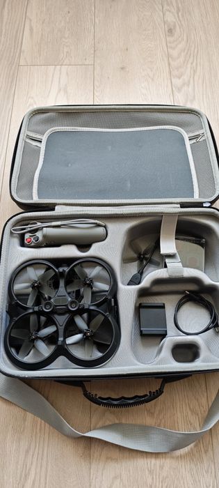 Dji Avata с две батерии, remote controller и куфар