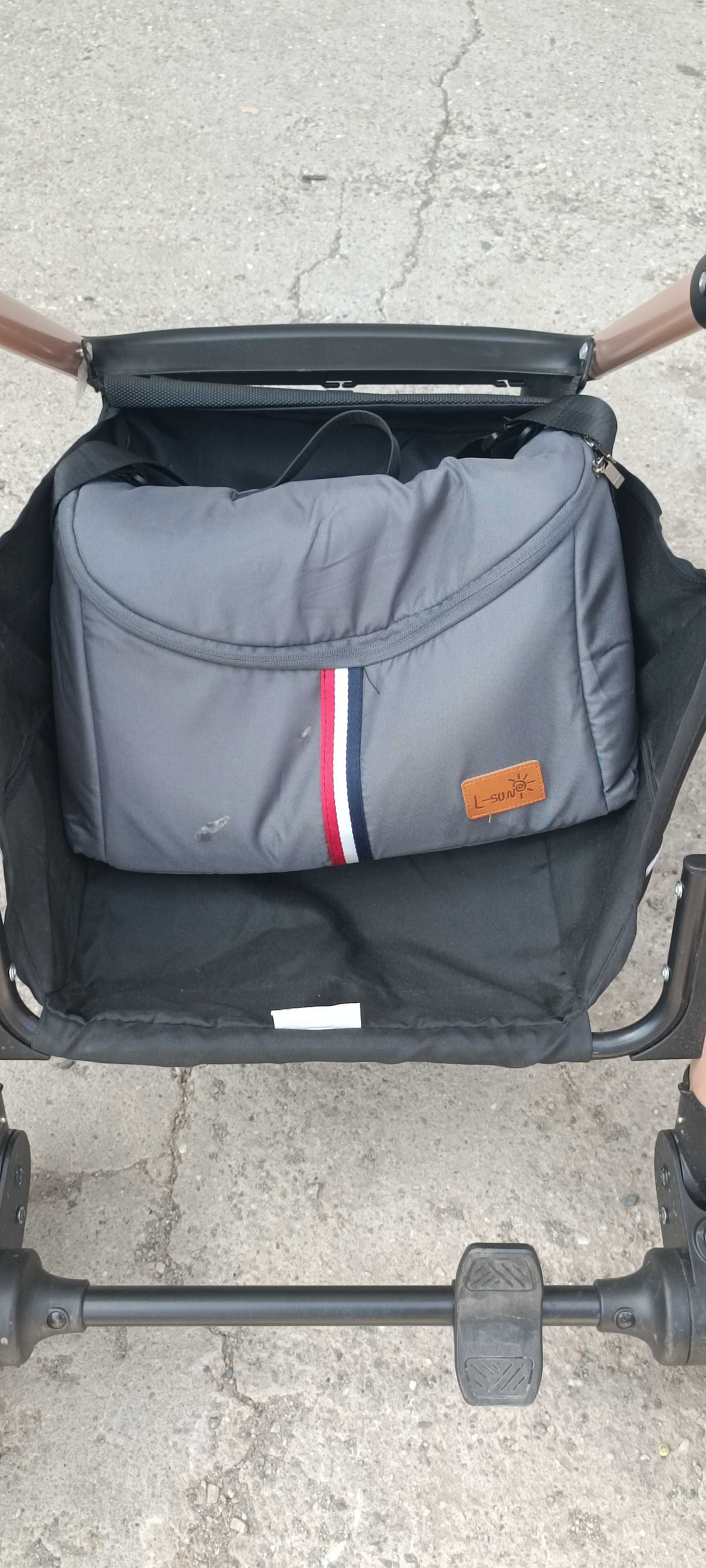 De vanzare carucior 3 in 1 cadru, landou si scoica auto