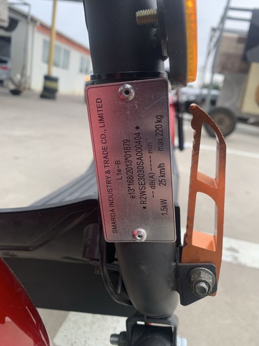 Vân scuter electric tip Harley