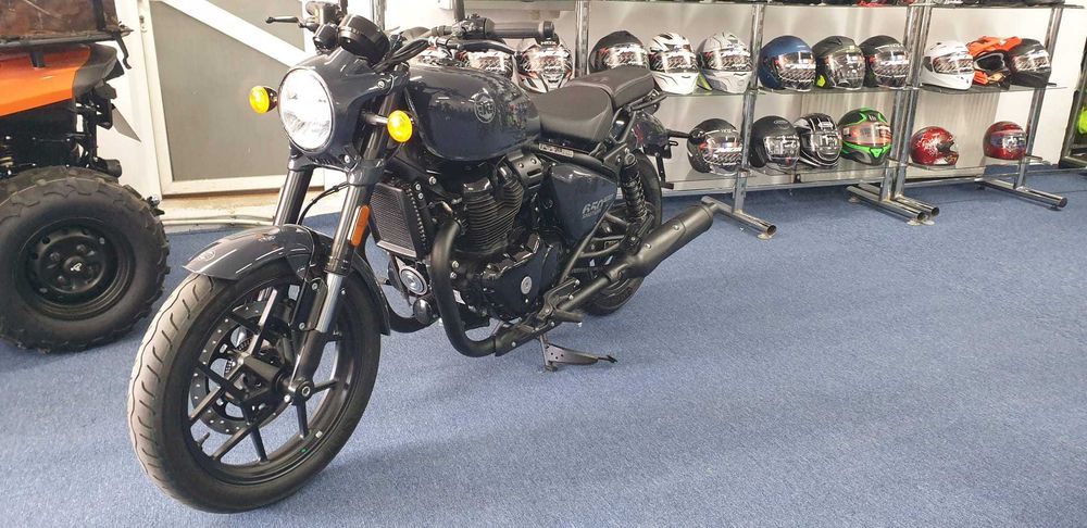 OFERTA Motocicleta Royal Enfield Shotgun 650 + Casca Cadou