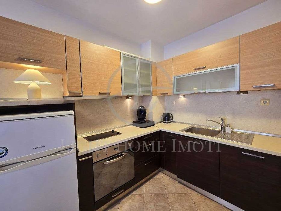 Продава се Двустаен апартамент в Пловдив, Център - 60 кв.м за 2817 €/кв.м - Снимка #4