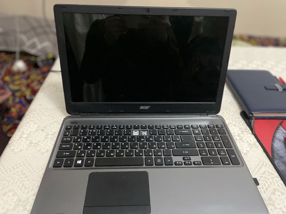 Acrer noutbook holati yaxwi