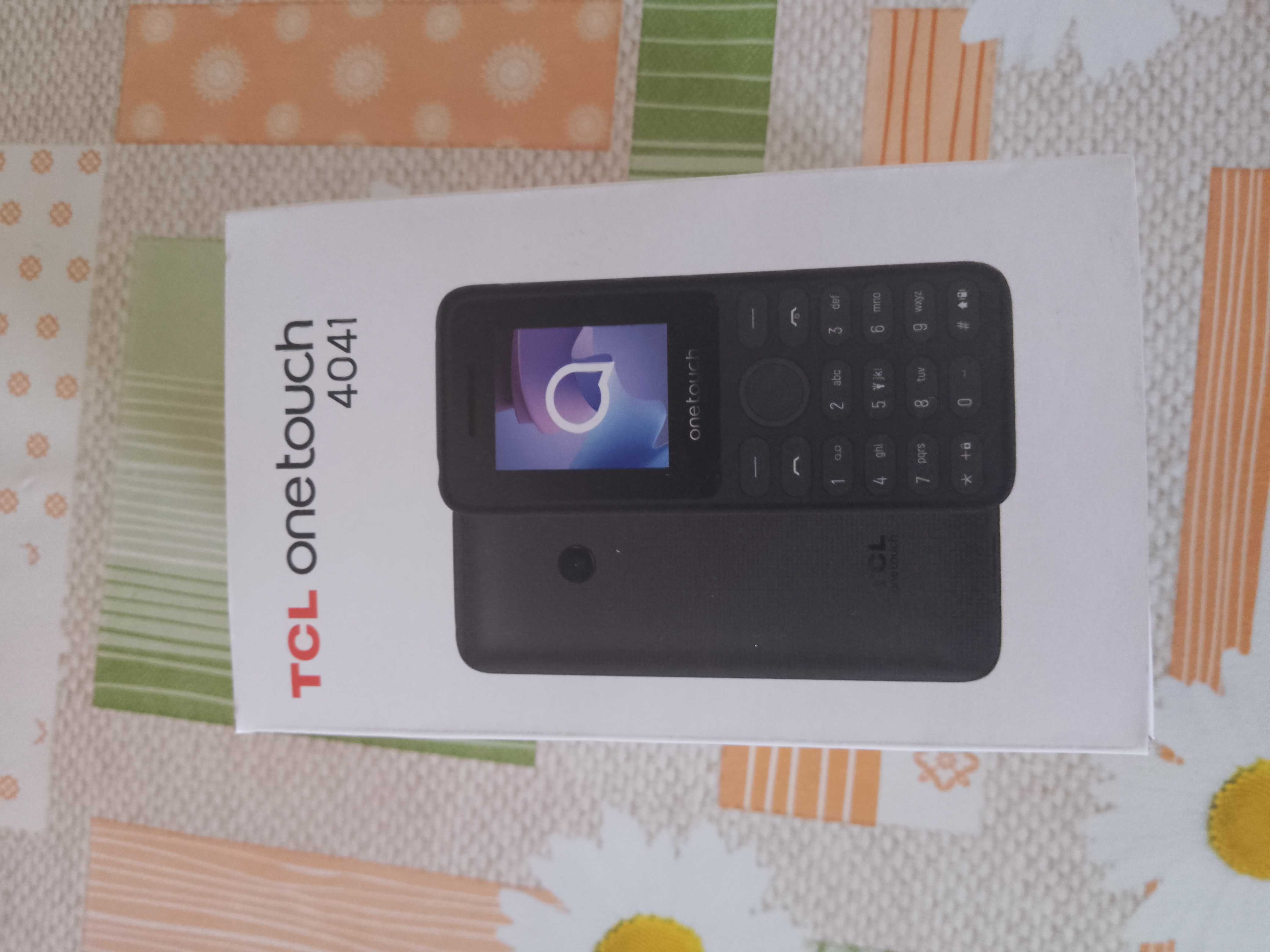 Продавам GSM TCL ONETOUCH 4041