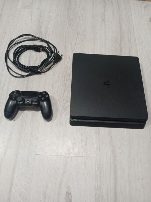 Ps 4 slim Modat 11.00