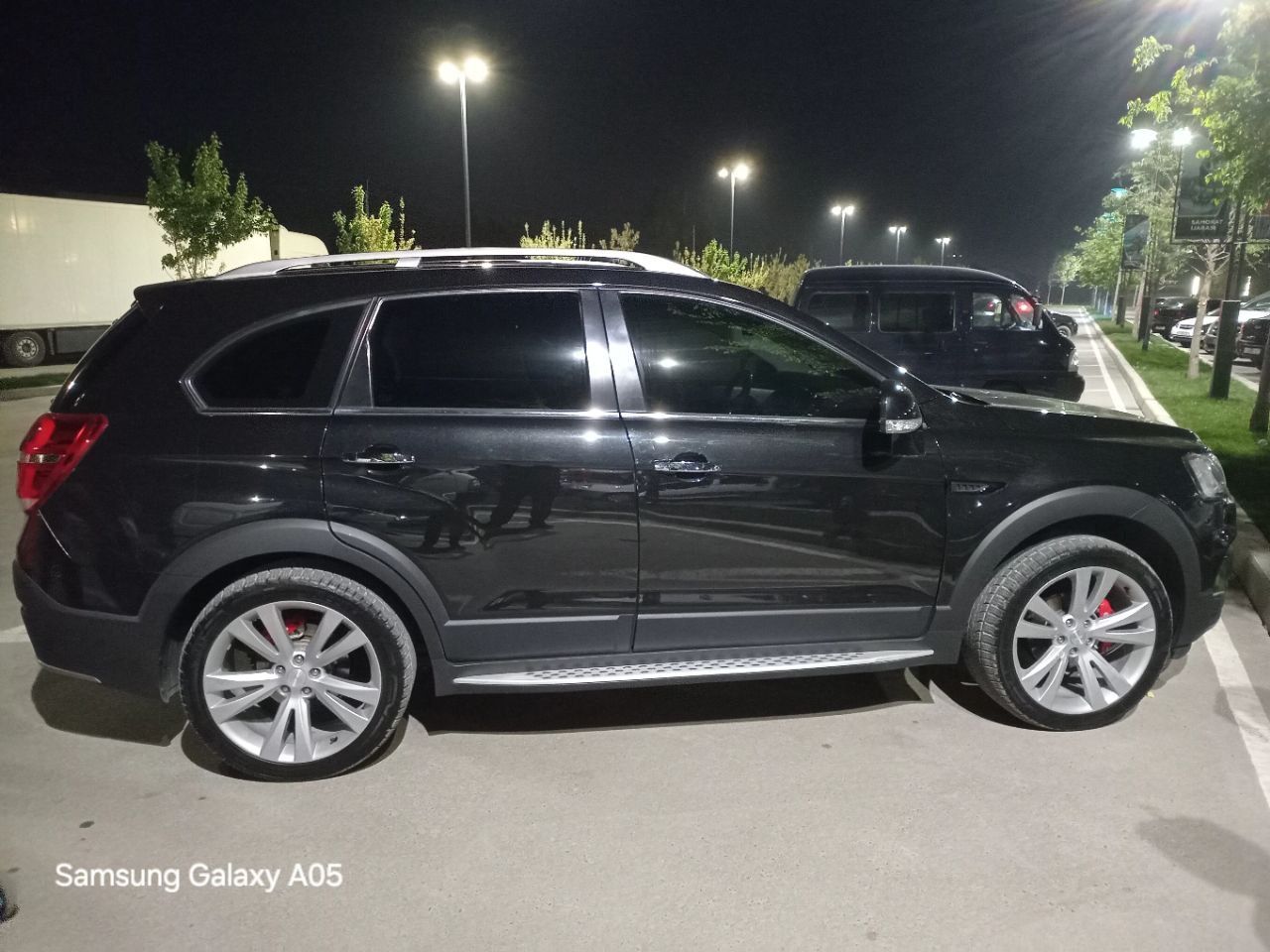 Chevrolet Captiva Sotiladi 2013-yil