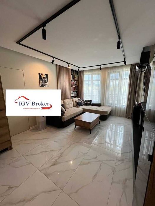 Тристаен апартамент в кв Витоша