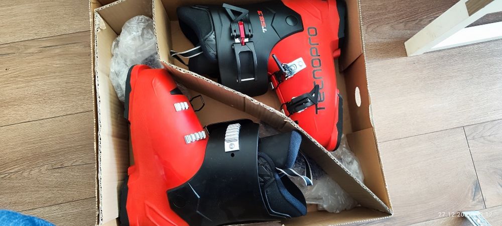 Ски обувки Tecnopro 38 номер 245/286mm