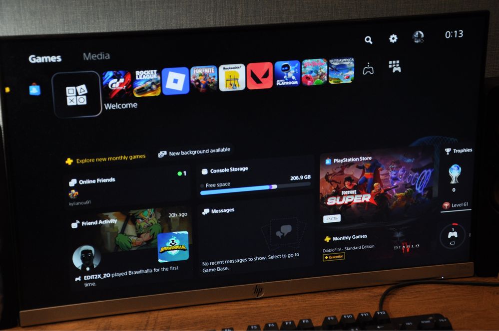 PlayStation 5 +2 контролера + 3 игри