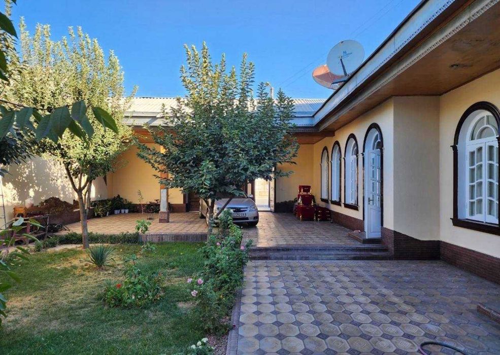 Самарканд шахрида 2 кааватли  5 сотикдан иборат булган ховли сотилади