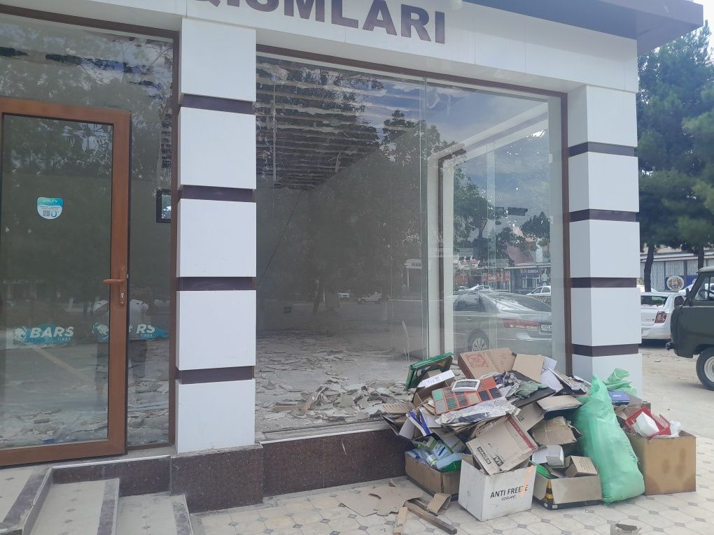 Akfala sotiladi kaloniy oyna 6 ta jami
