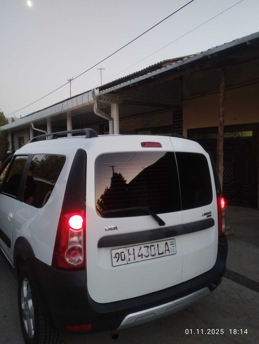 Lada Largus Lada Largus