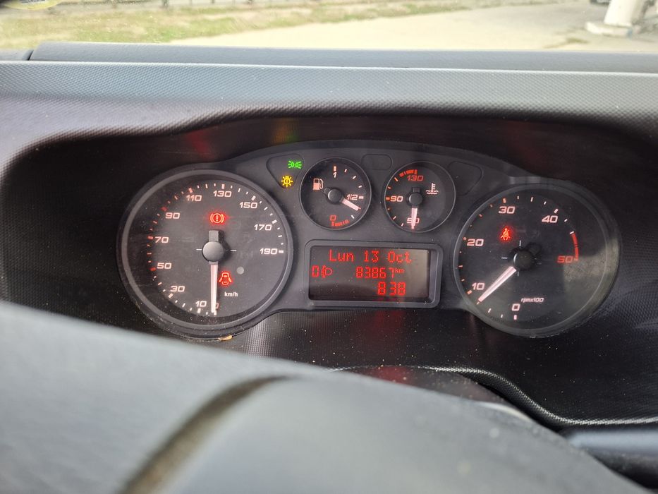 Avans +48 rate a 362 euro Garantie Iveco 3 ani