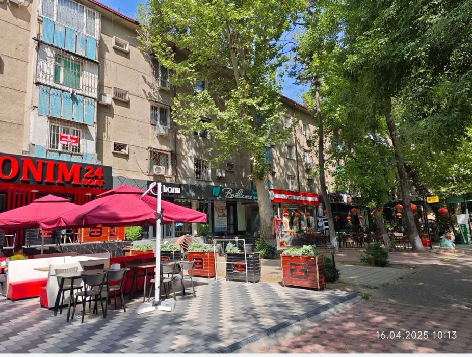 Продажа квартиры на ц-1 Садык Азимова 3/3/4 кирпичный 77 серия