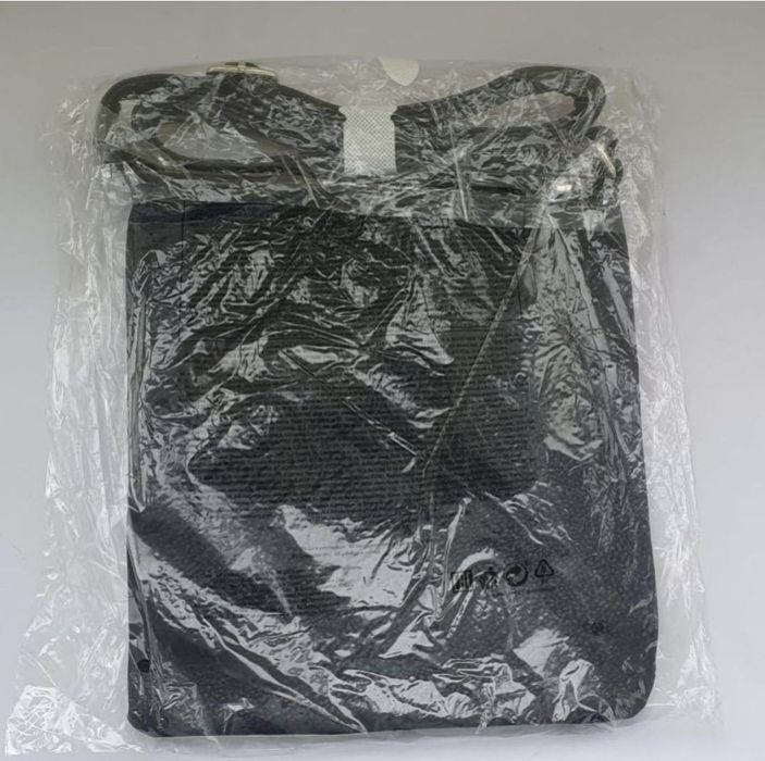 Geanta Avon noua Color Block Cross Body