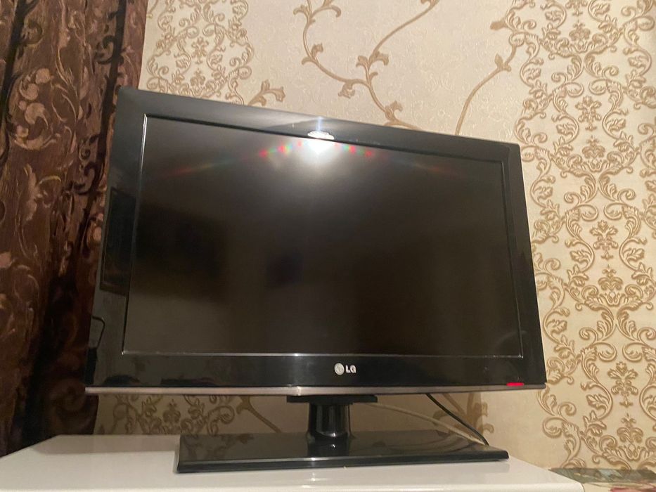 Продам Телевизор LG