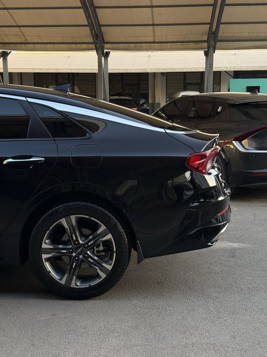 Kia K5 2.5 litr 2022 holat allo